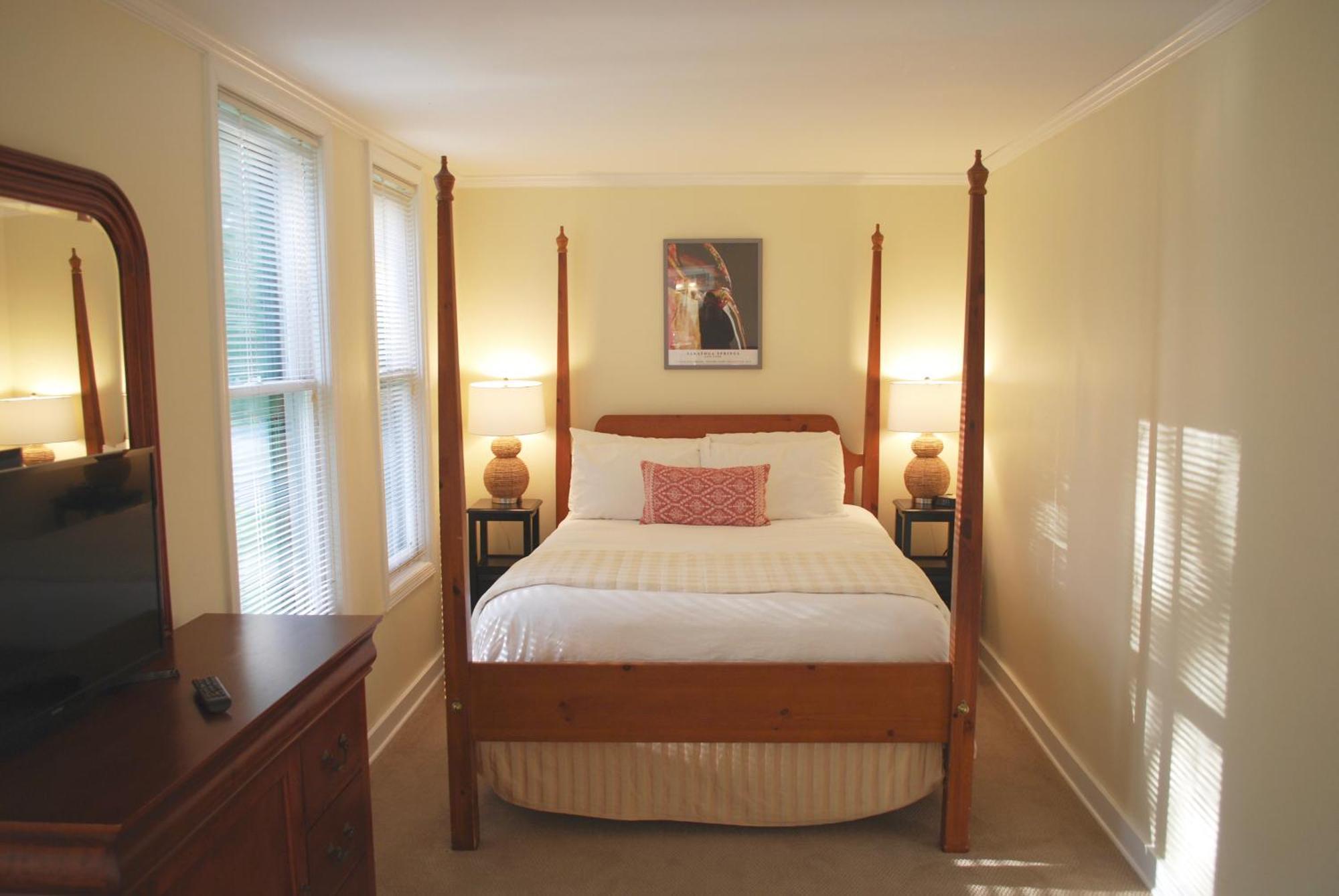 Anne'S Washington Inn (Adults Only) Saratoga Springs Chambre photo