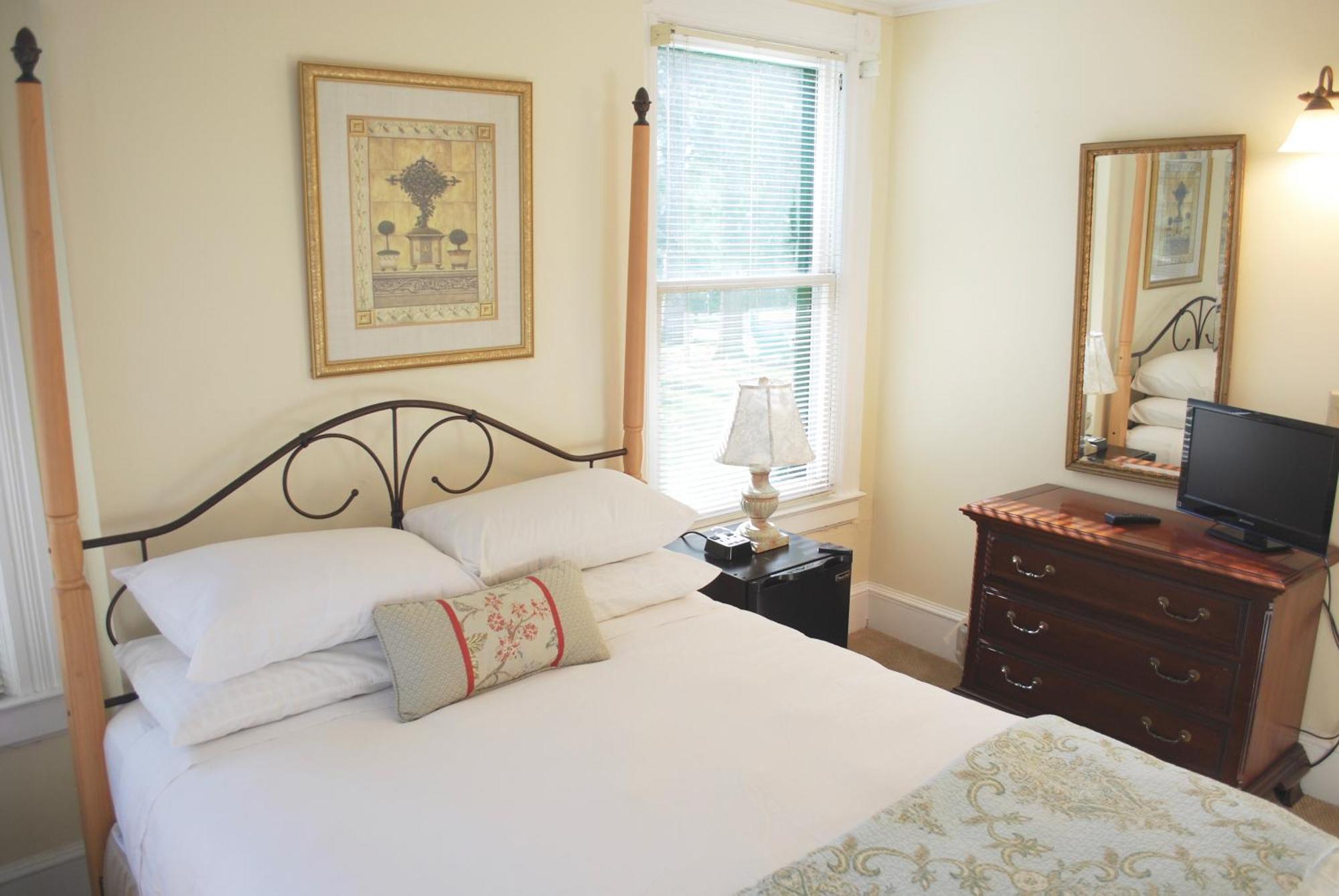 Anne'S Washington Inn (Adults Only) Saratoga Springs Chambre photo